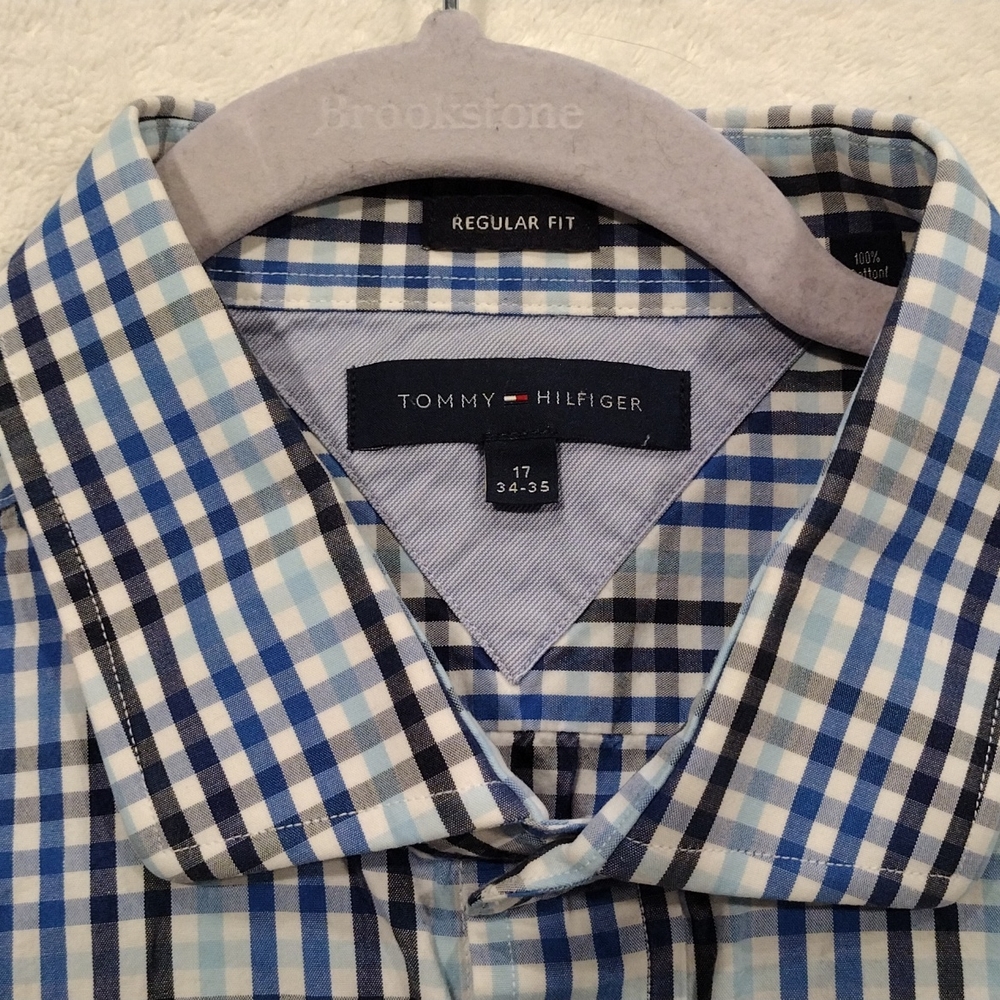 Tommy Hilfiger size 17 long sleeve button down shirt blue white plaid pattern
